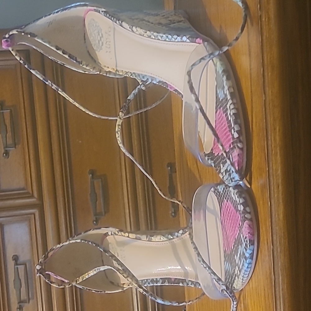 Women's sandals